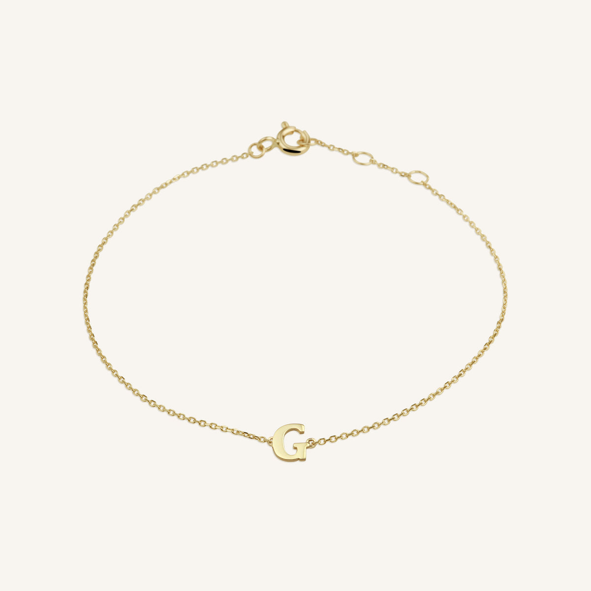 Initial Bracelet G leftcolumn