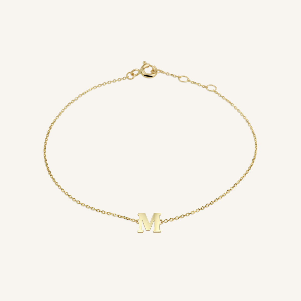 Initial Bracelet M leftcolumn