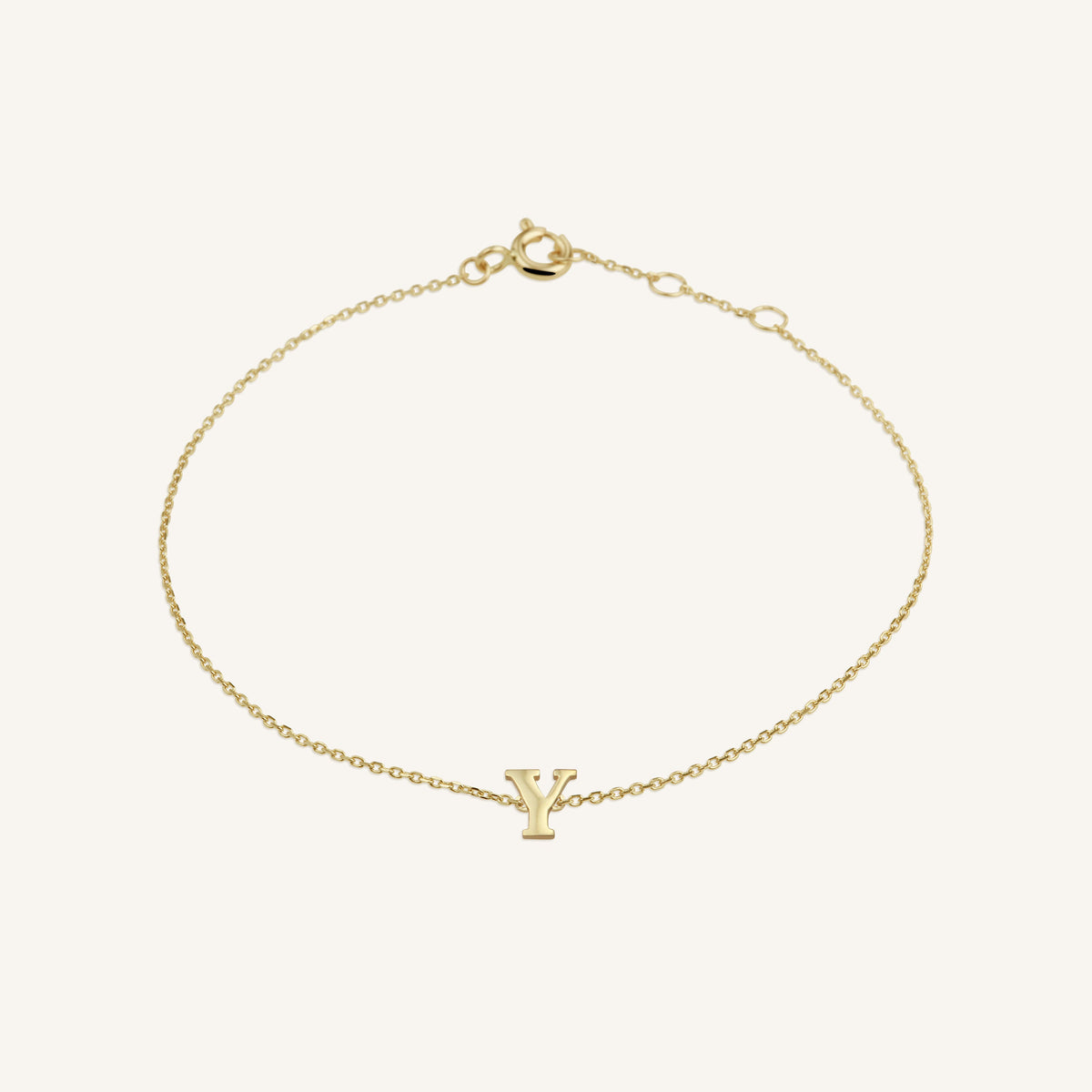 Initial Bracelet Y leftcolumn