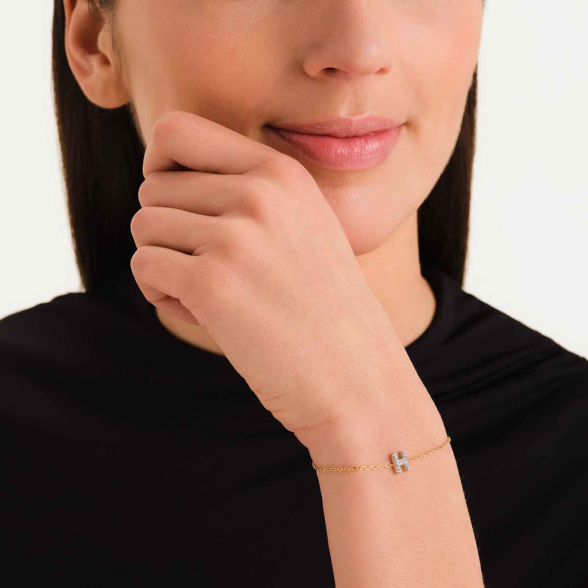 Bracciale Lettera H con cristalli leftcolumn