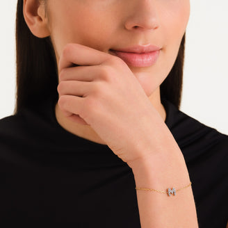 Bracciale Lettera M con cristalli leftcolumn