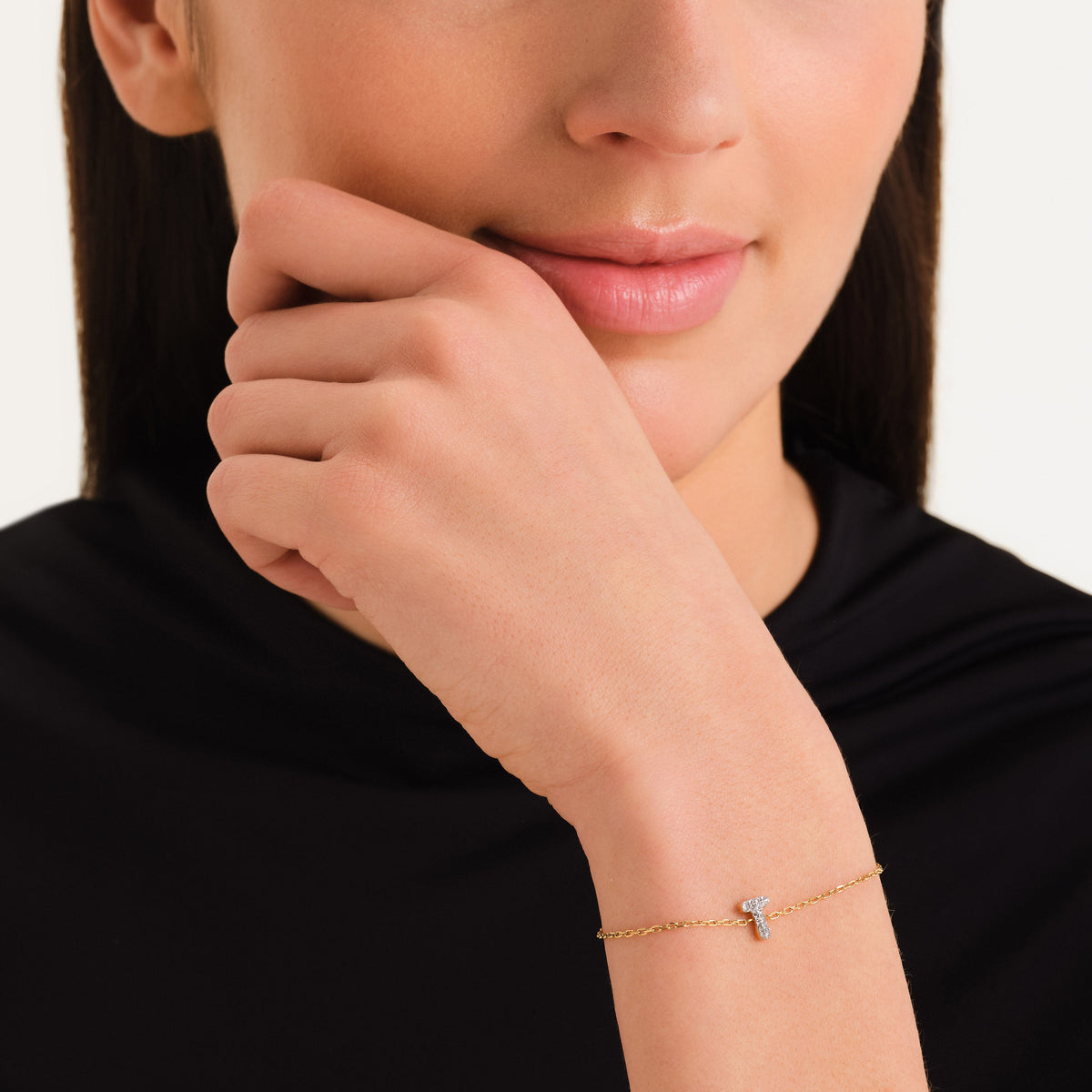 Bracciale Lettera T con cristalli leftcolumn