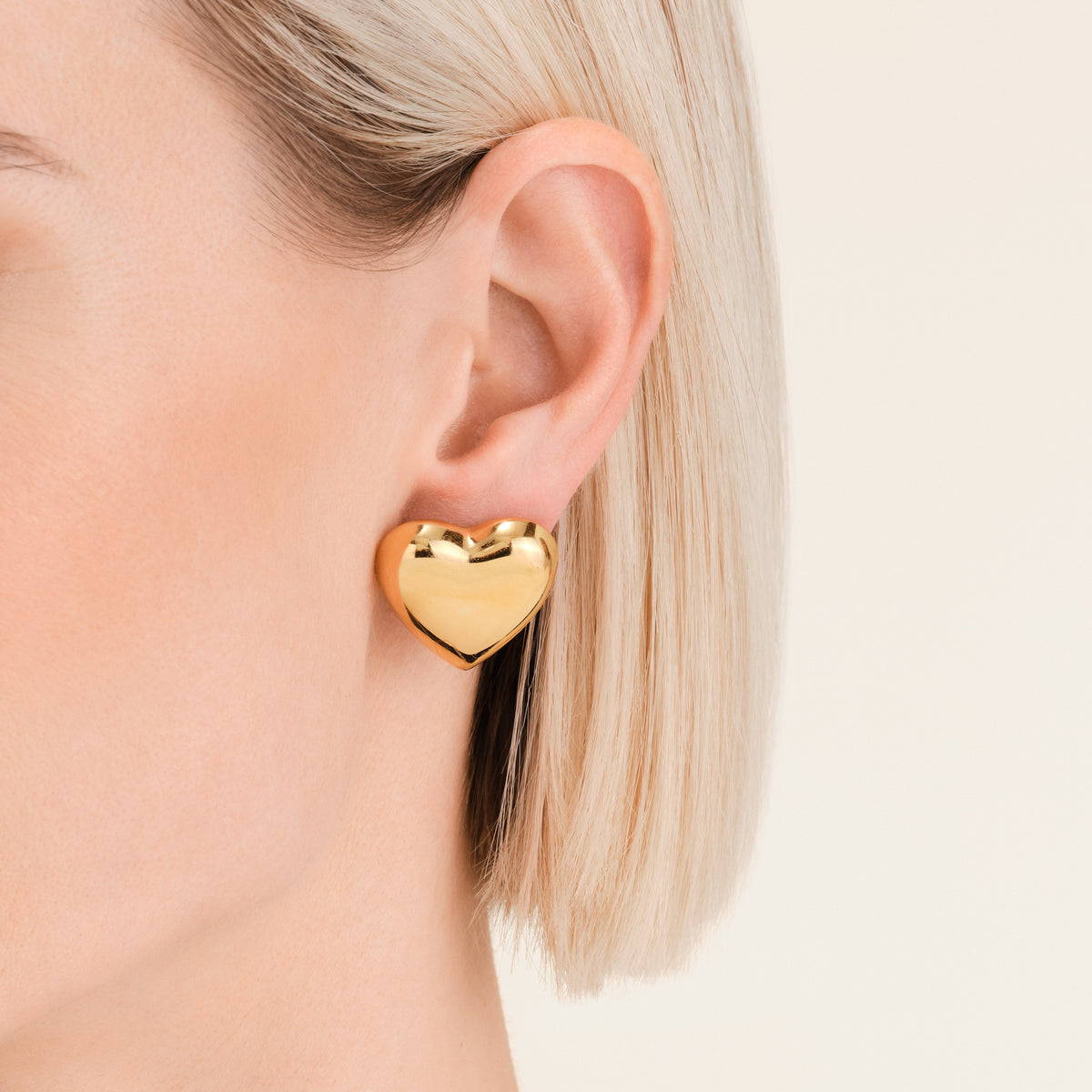 Orecchini Cuore Bombato leftcolumn