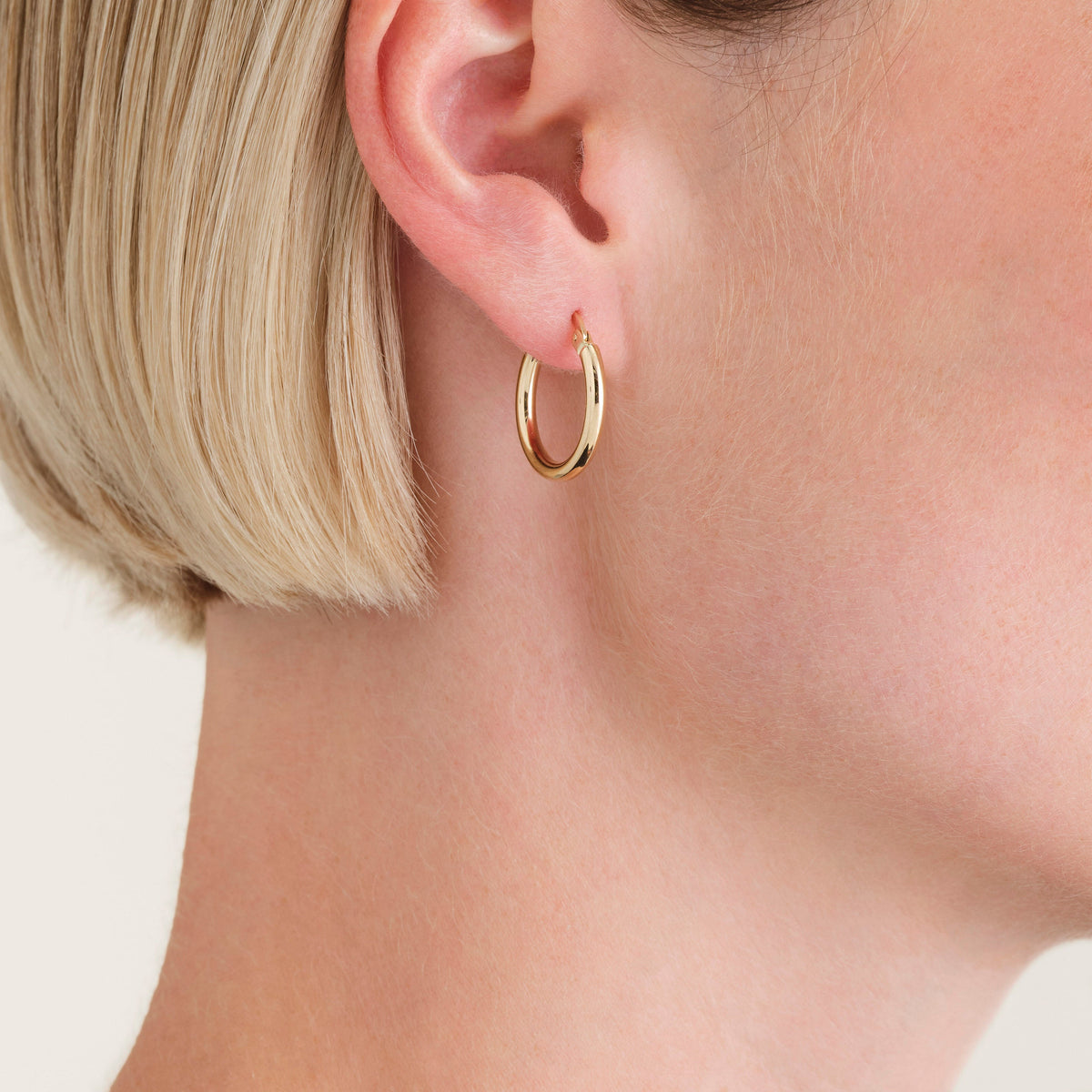 Essential Hoops leftcolumn