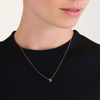 Initial Necklace S leftcolumn